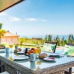Pinheira Iii Heated Pool Holiday home