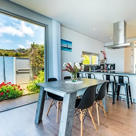 Nyaraló Pinheira Iii Heated Pool