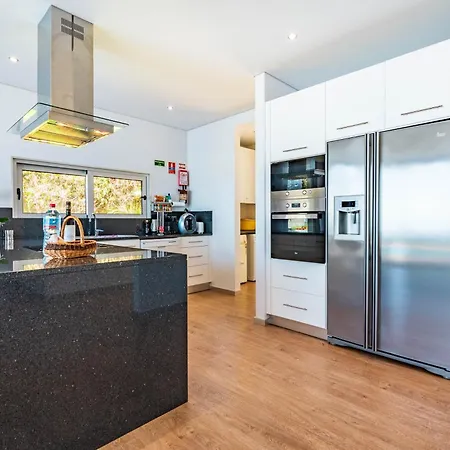 Vakantiehuis Pinheira Iii Heated Pool *