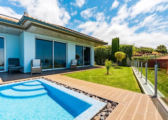 Pinheira Iii Heated Pool Calheta (Madeira)