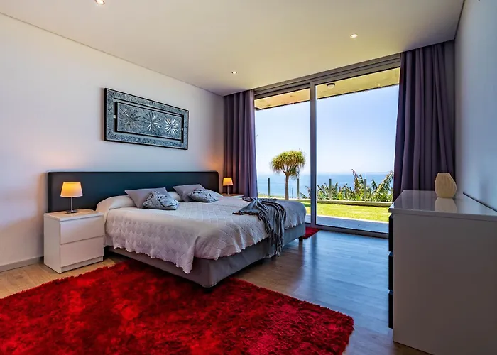 Prázdninový dům Pinheira Iii Heated Pool Calheta (Madeira)