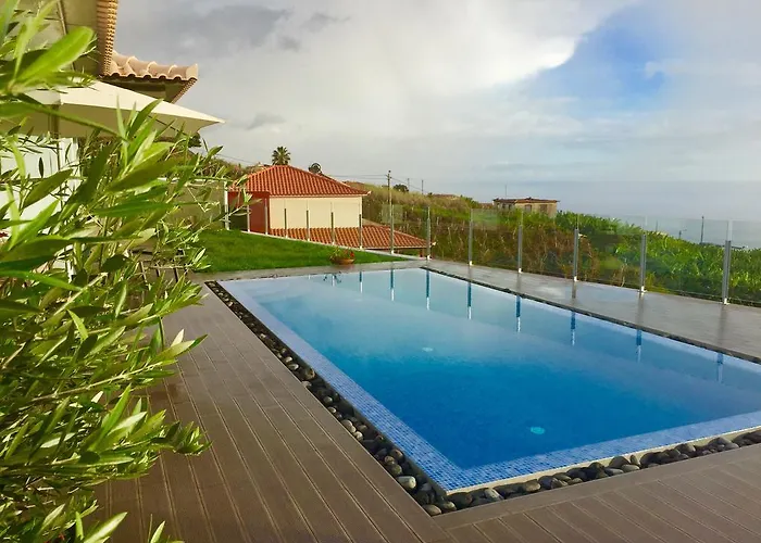 Pinheira Iii Heated Pool